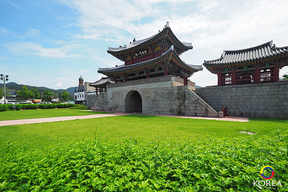 ประตูเมือง Pungnammun Gate 전주 풍남문