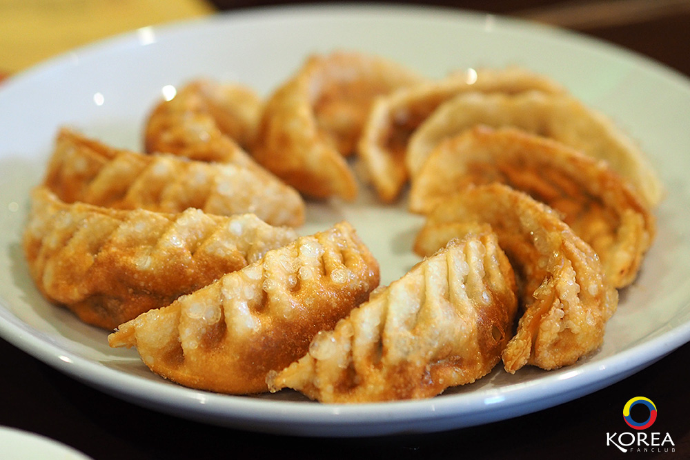Mandabok Pan Fired Dumpling