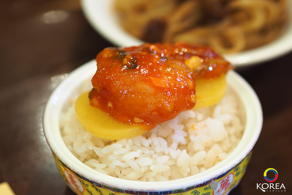 Mandabok Braised Prawn in Chili Sauce