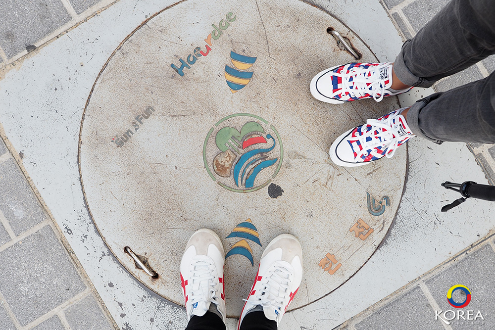 The Songdo marine cable car