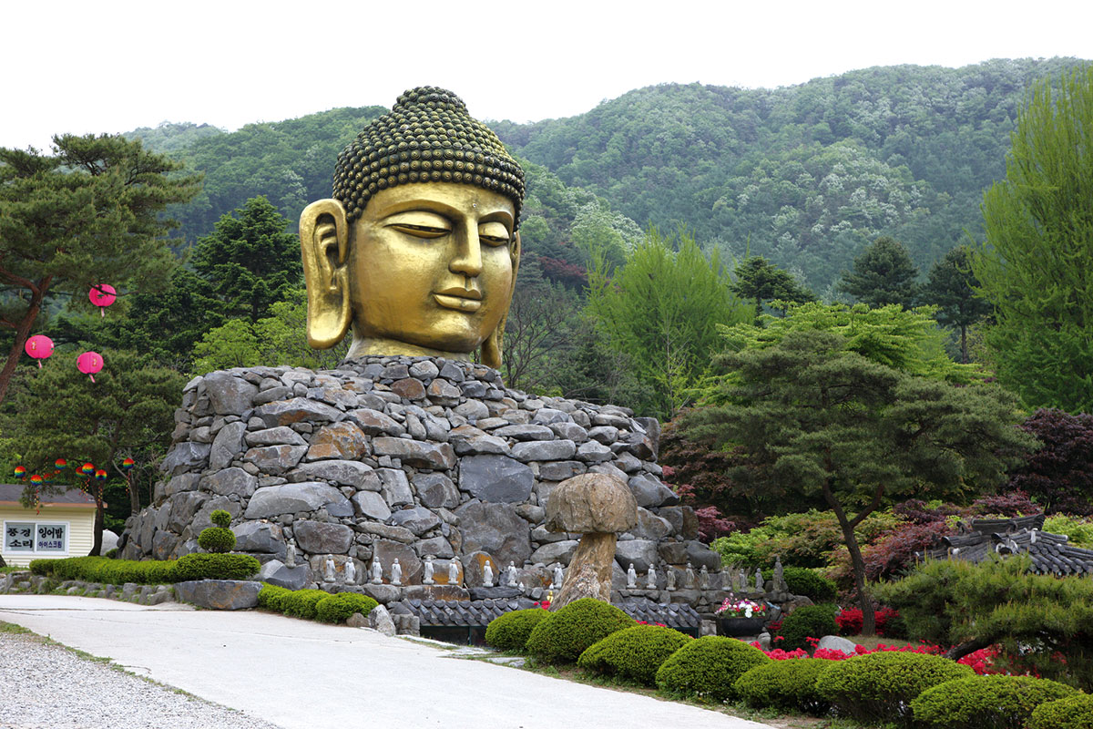 วัดวาอูจองซา : Waujeongsa Temple