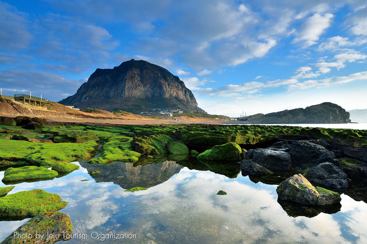 ภูเขาซานบังซาน & ยงมอรี (Sanbangsan Mountain & Yongmeori Coast Geo Trail)