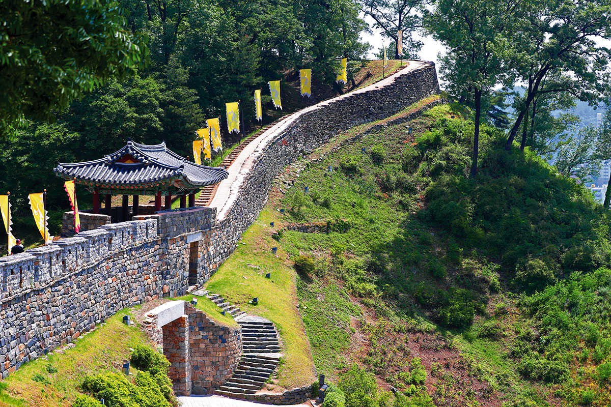 ป้อมปราการคงซานซอง : Gongsanseong Fortress