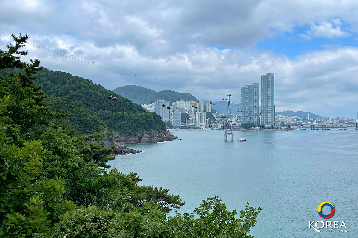 Songdo Yonggung Suspension Bridge