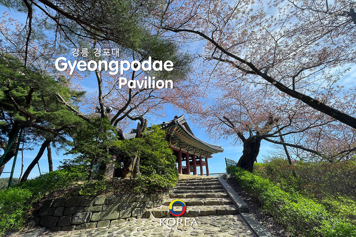 Gyeongpodae Pavilion & Gyeongpoho Lake