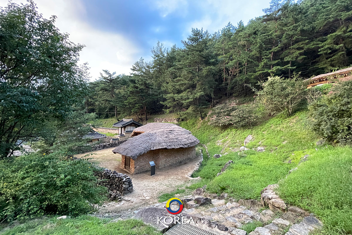 Andong Folk Village 안동 민속촌